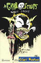Grrl Scouts: Magic Socks (Spawn Month Variant Cover-Edition)